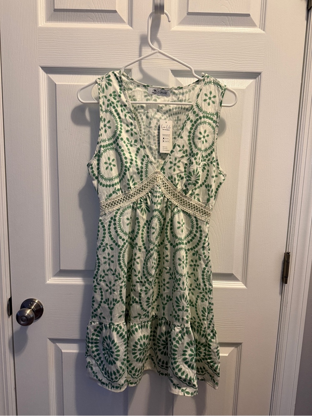 Cupshe Green and White Crochet-Trim Sleeveless Sundress